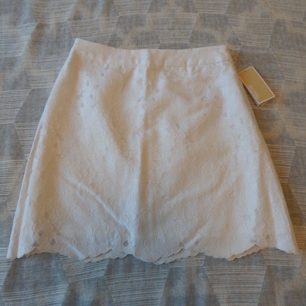 Michael Kors White Floral Skirt Size 2 NWT